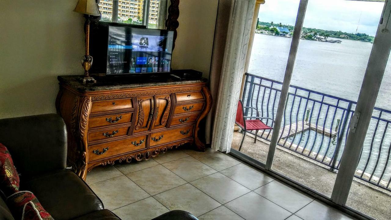 Mediterranean Three Story Beach Townhouse セント・ピート・ビーチ エクステリア 写真